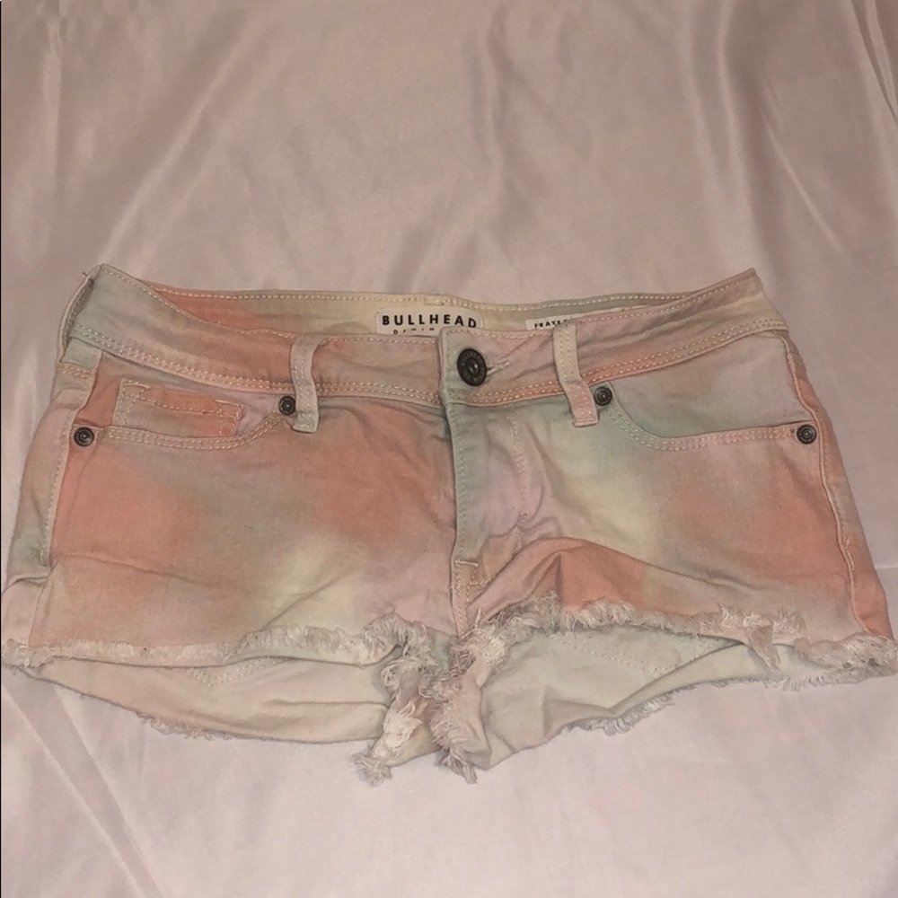Cut off low rise booty shorts